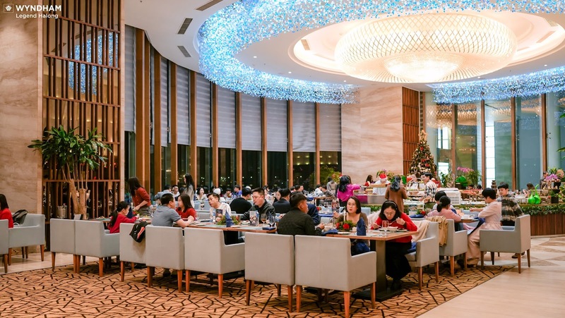 ẩm thực Wyndham Legend Halong cuối năm